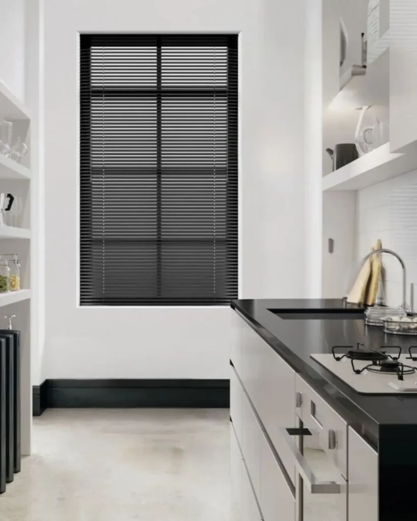 venetian blinds in dubai